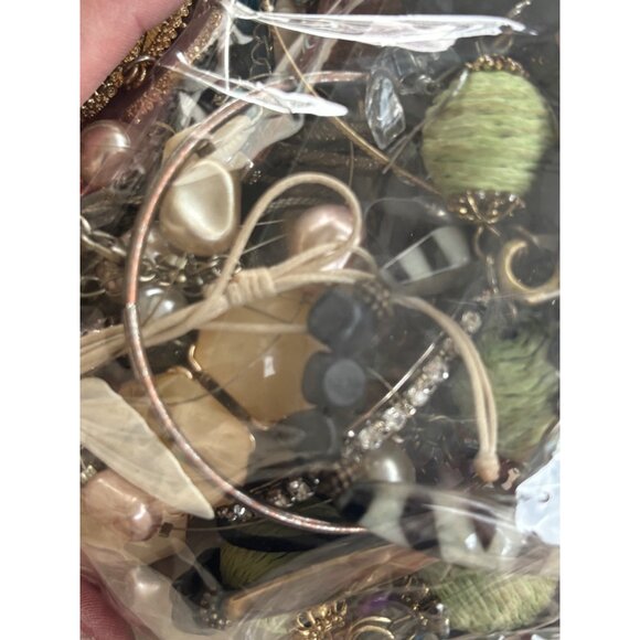 Mixed Craft/Scrap Jewelry Lot 2lbs 7oz For Repurpose/Upcycling - Picture 8 of 11